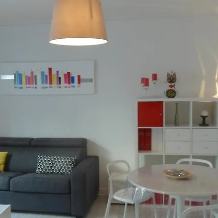 Διαμέρισμα L'appart Cote Jardin Λα Ροσέλ