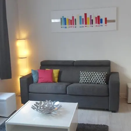 L'appart Cote Jardin Διαμέρισμα Λα Ροσέλ